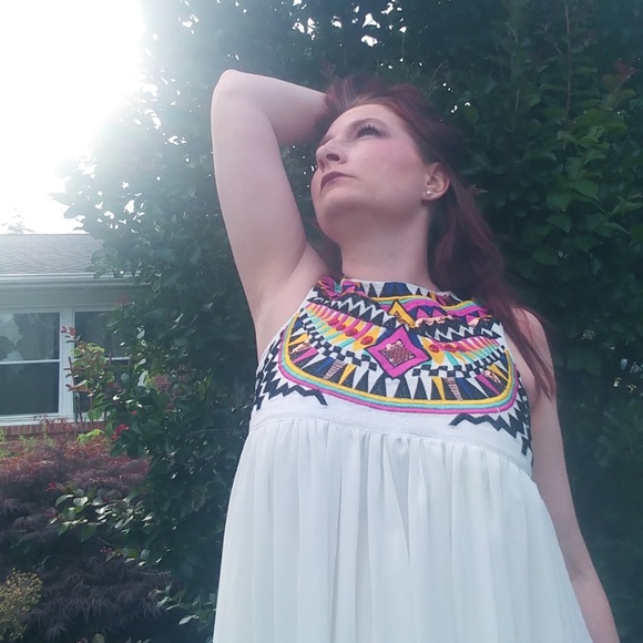 White Flowy Colorful Bohemian Embroidered Dress - Picture 2 of 8